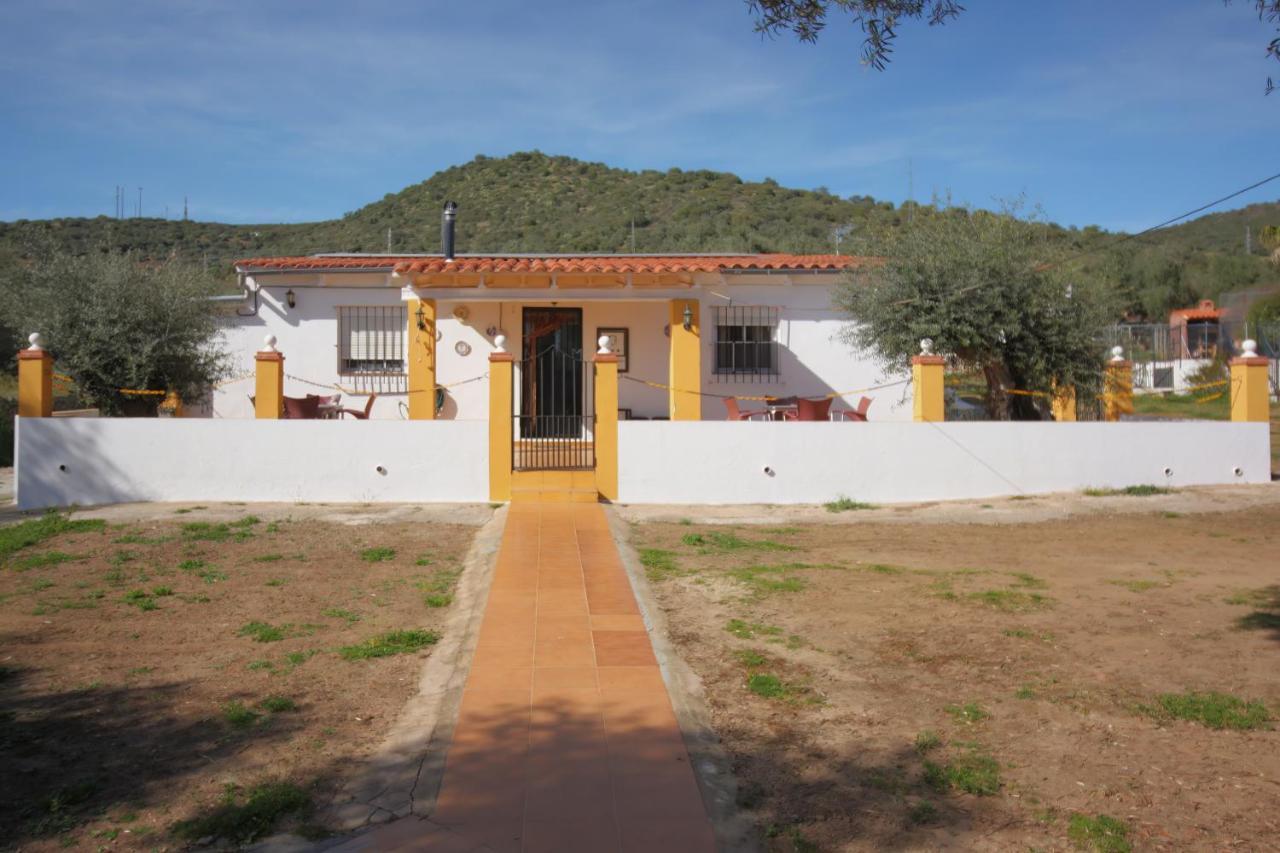 Casa Rural Los Naranjo Jerez De Los Caballeros Exterior photo